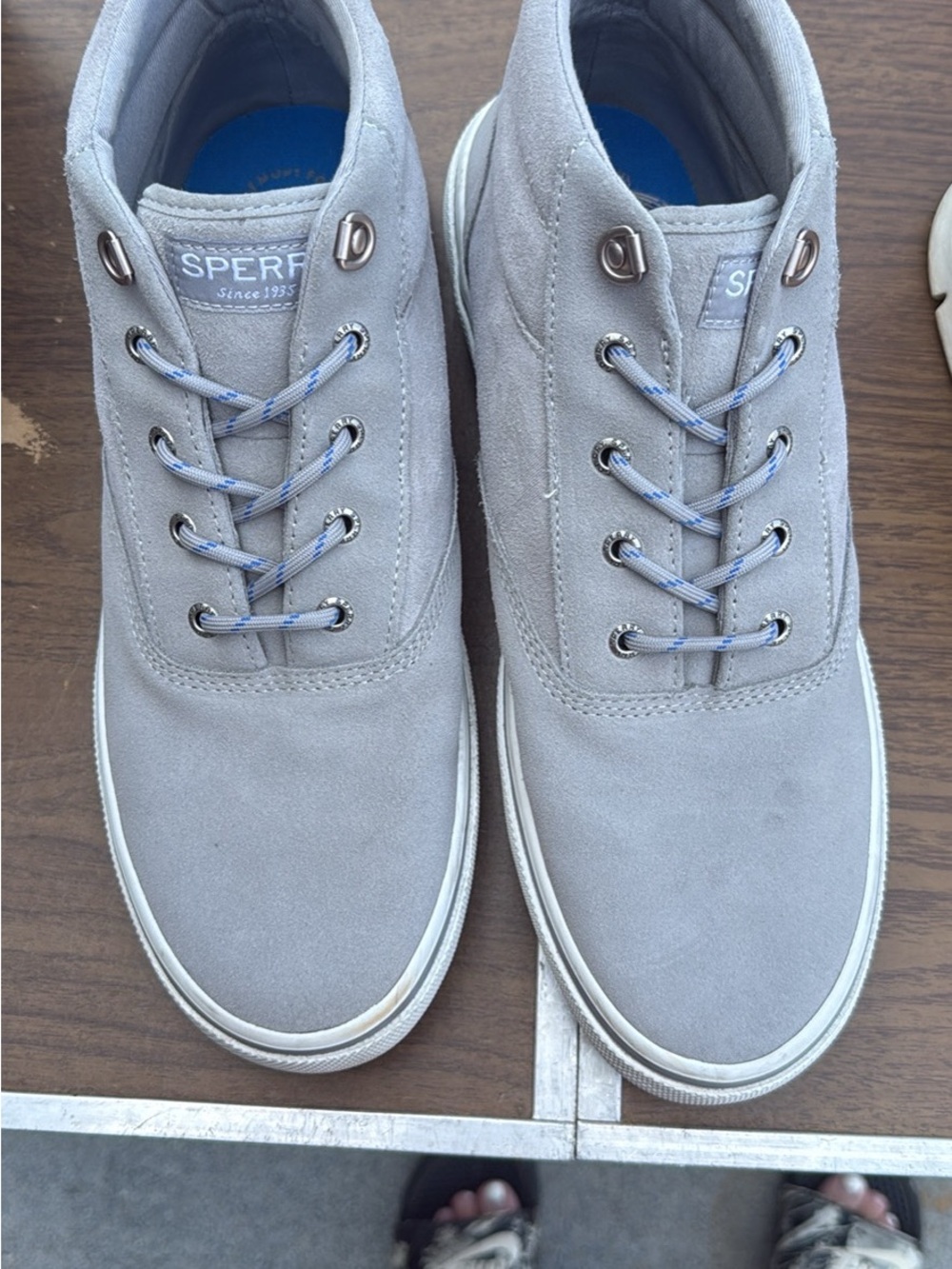 Sperry Men's Light Gray Suede Boat Sneakers